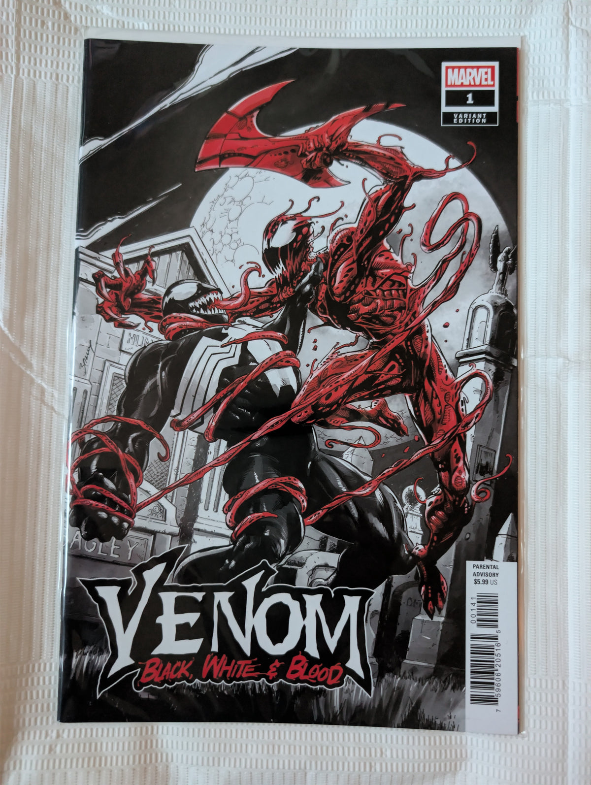 Venom: Black White and Blood